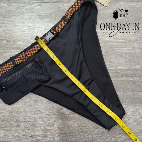 Nike High Cut Diver Bikini Bottom Size L - Picture 5 of 6